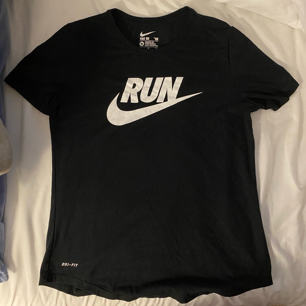 NIKE RUN T SHIRT - Picture 1 of 3